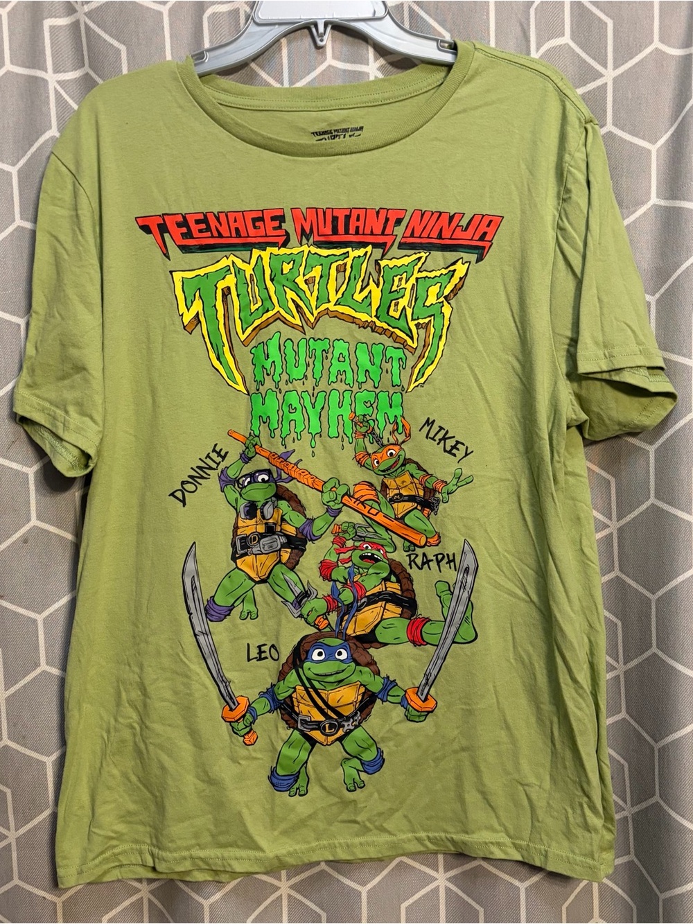 Nickelodeon Teenage Mutant Ninja Turtles Tee - Light Green with Neon Graphic